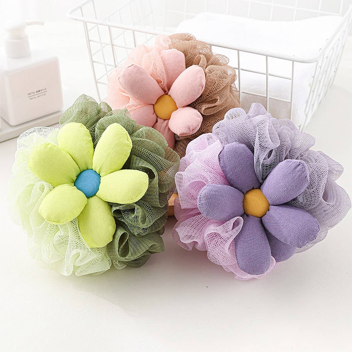 BATH POUF EXTRA LARGE TWO-COLOR FOAMING BATH BALL_CWMM3346