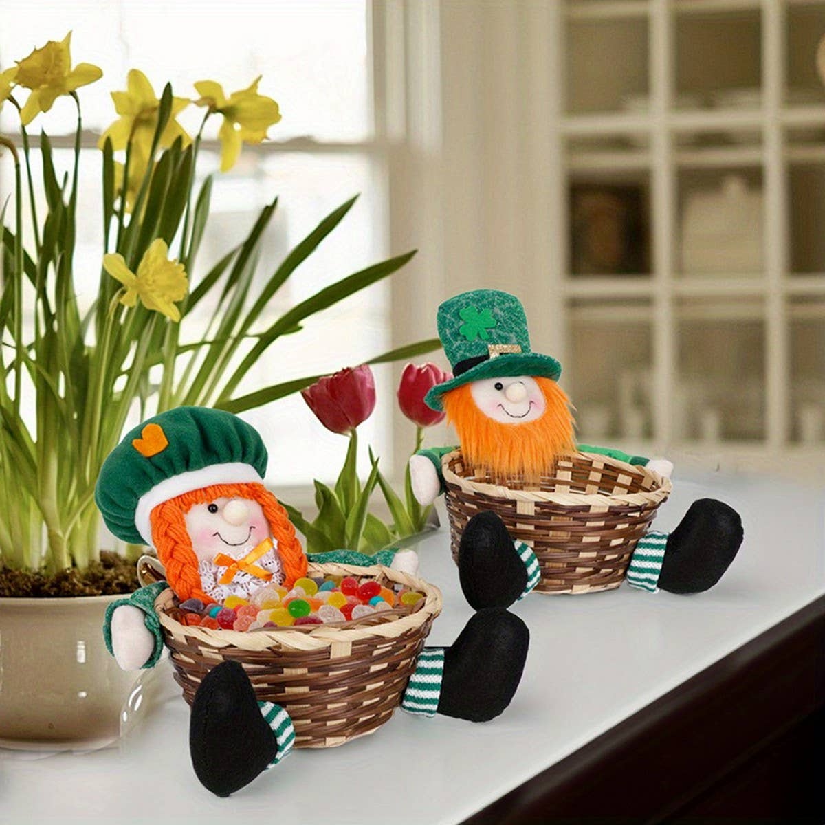 ST. PATRICK'S DAY PARTY GNOME WITH BASKET DOLL_CWMM3438