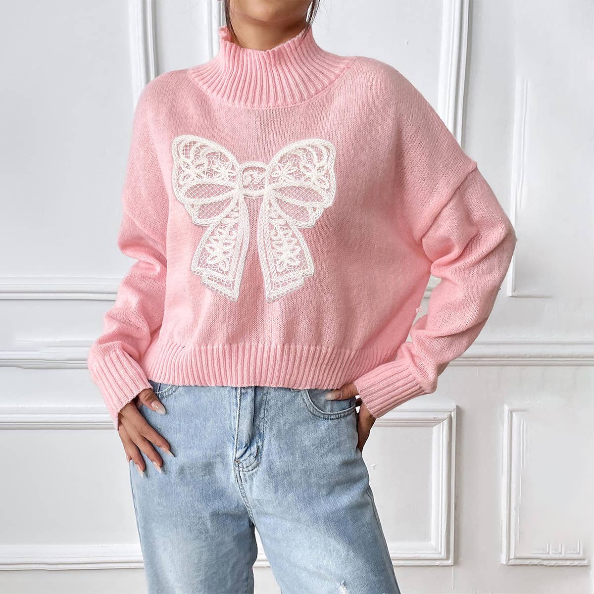 EMBROIDERED BOW PATCHWORK TURTLENECK SWEATER