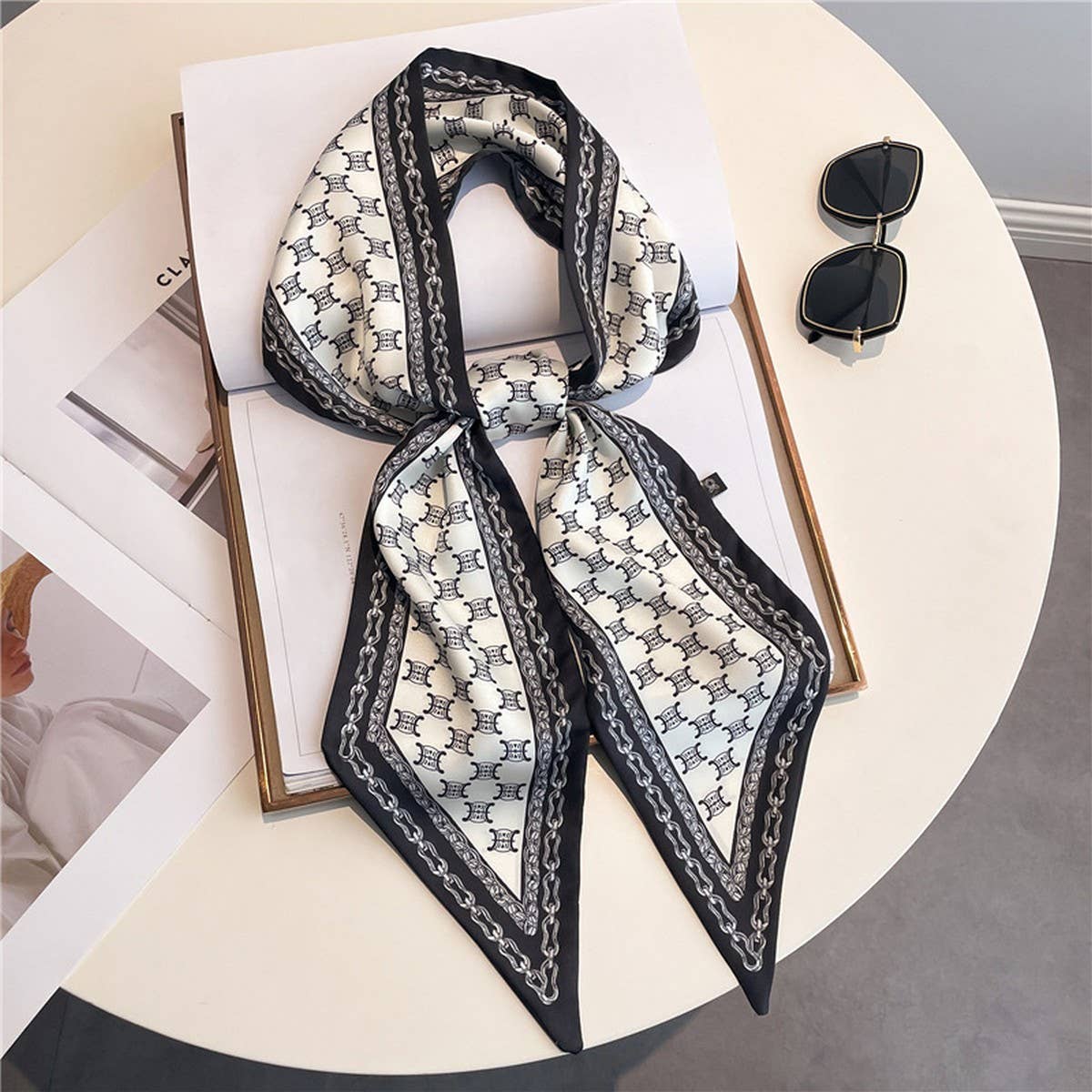 LETTER PRINT DOUBLE LAYER  HEAD SCARF