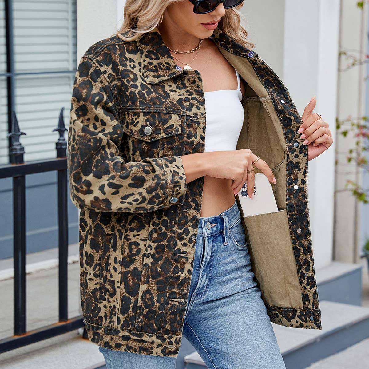 Women??¢s Retro Casual Oversized Jean Jacket_CWOCO1191