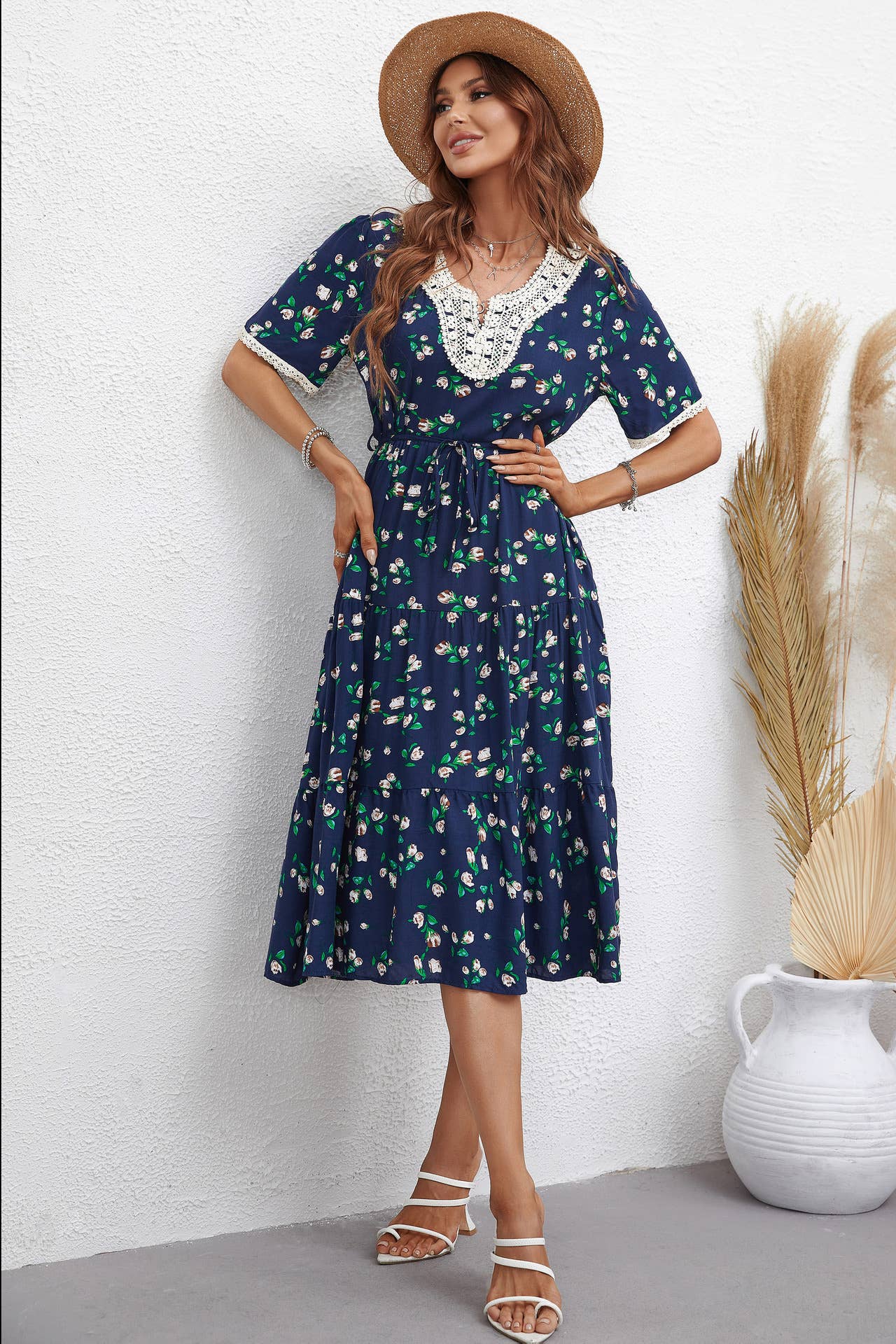 FASHION FLORAL V-NECK SHORT-SLEEVED DRESS