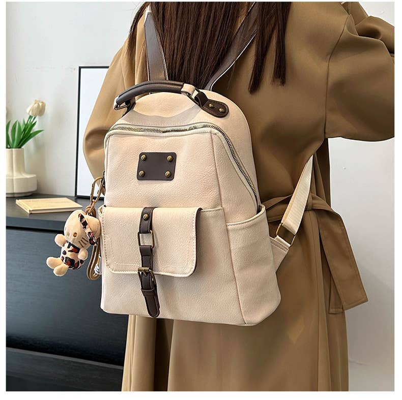 Retro large-capacity leather commuter backpack