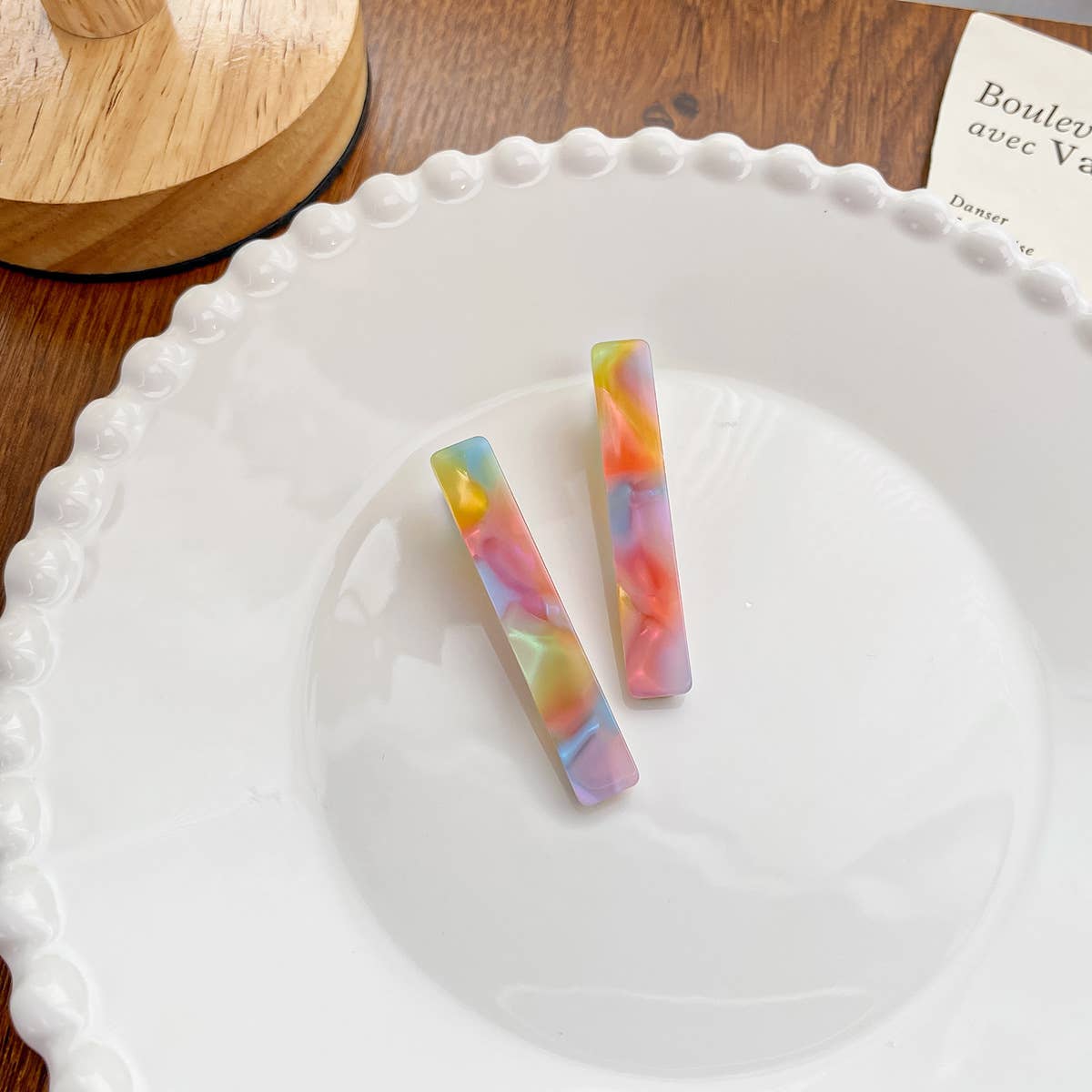 Acetate board style candy-colored hair clip