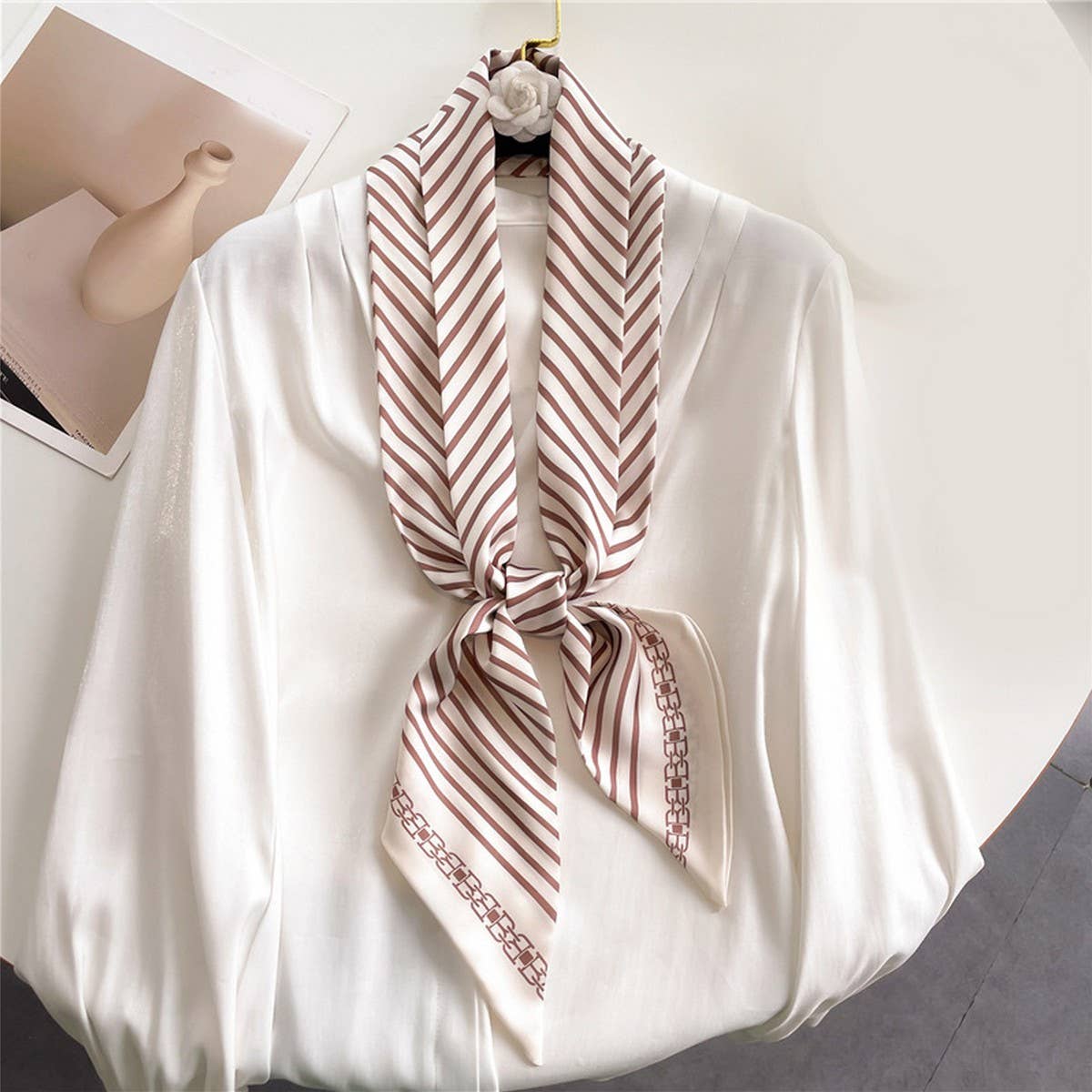 FASHIONABLE DOUBLE-LAYER RIBBON ANGLED HEAD SCARF