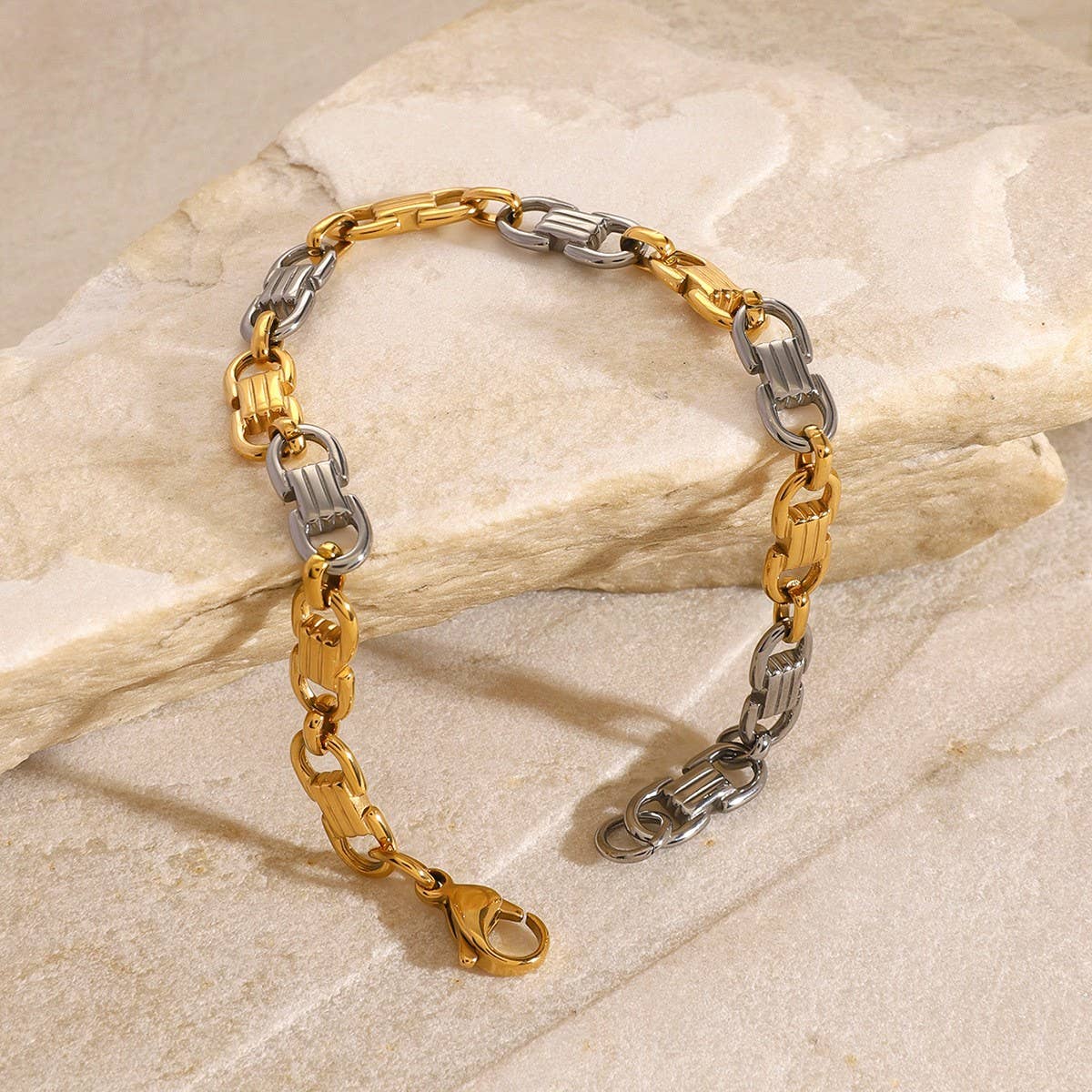 Two-Tone Cuban Chain Bracelet in Titanium Steel