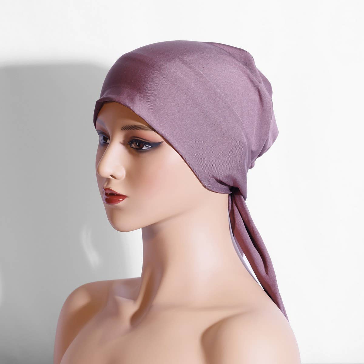 ARC-SHAPED TWO-TAIL CLASSIC ETHNIC HEADSCARF_CWASC2446