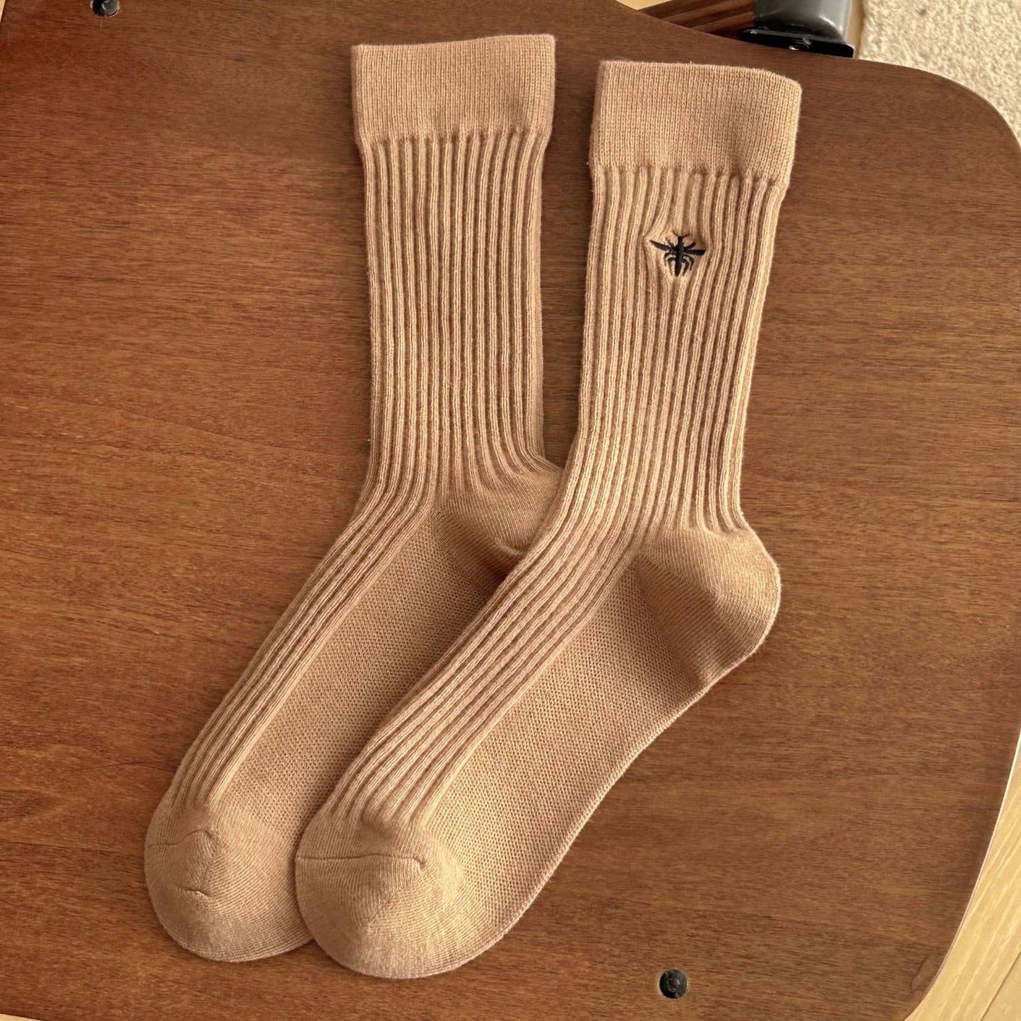 Leisure Bee Embroidery Crew Socks For Women