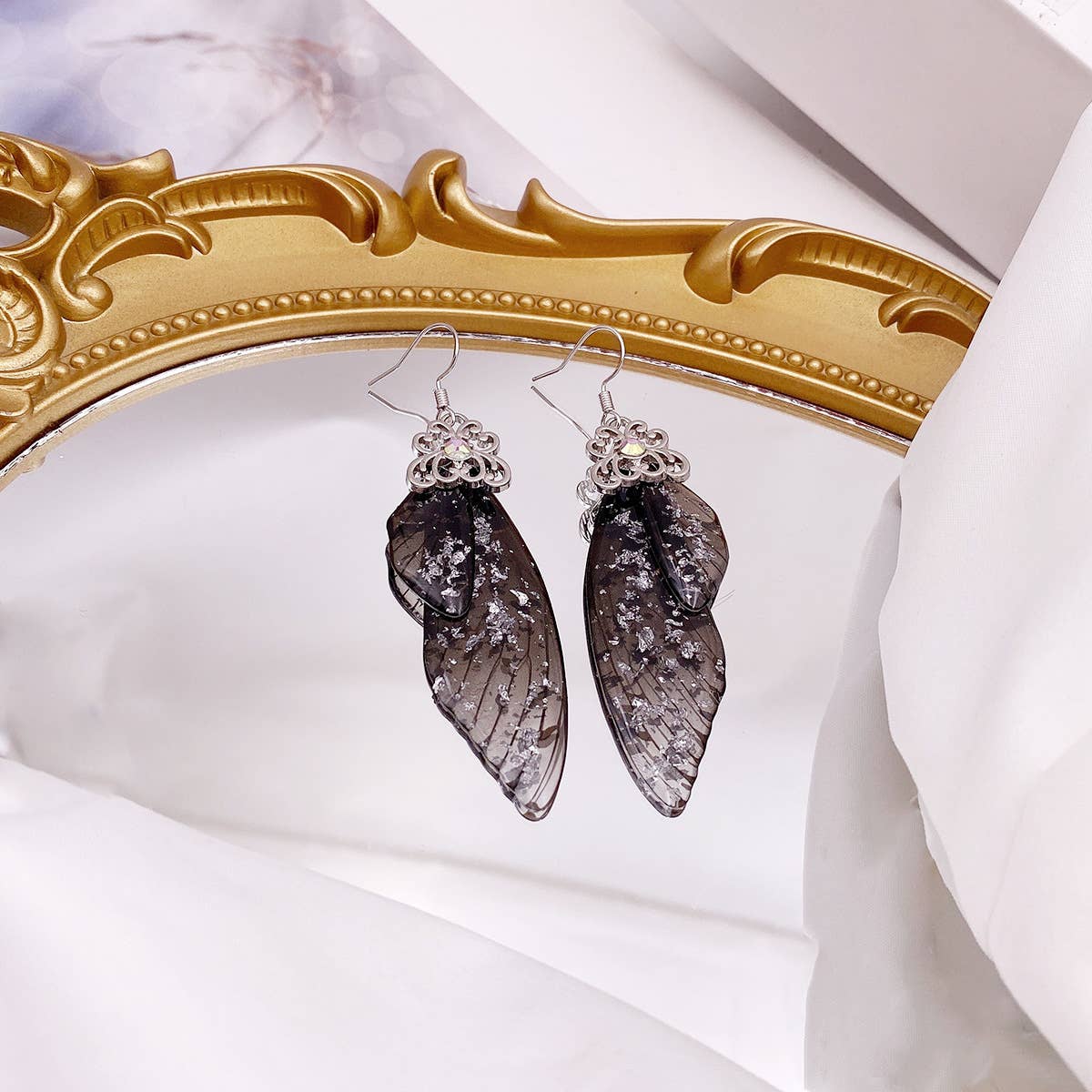 Elegant long earrings with cicada wing wings