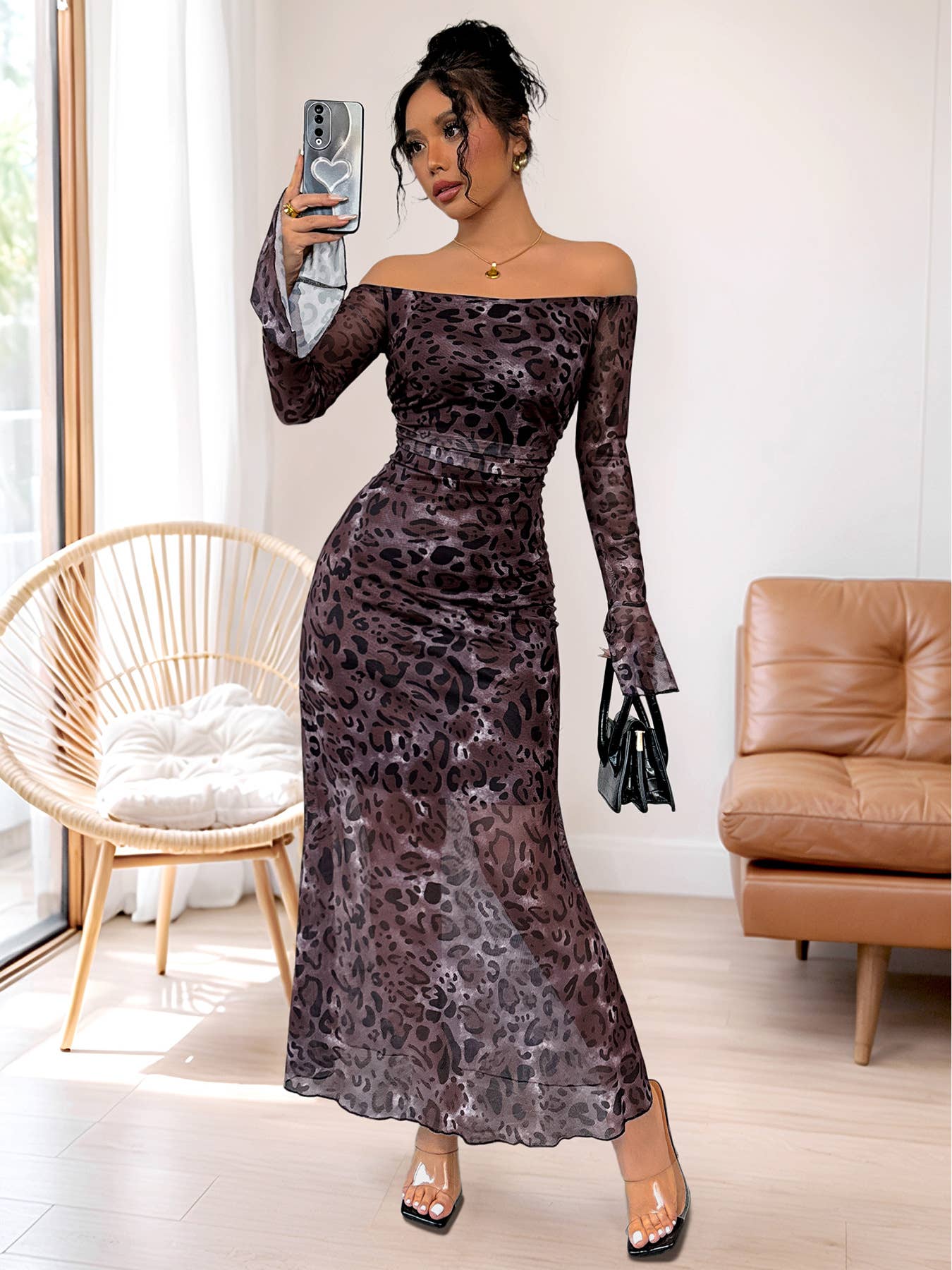 One-shoulder long-sleeved leopard print dress