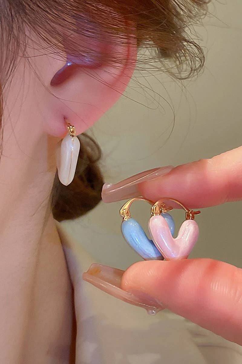 HEART DECOR HOOP EARRINGS