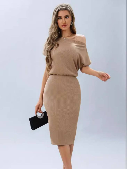 SOLID COLOR BELT LINE NECK FANNY PACK HIP DRESS