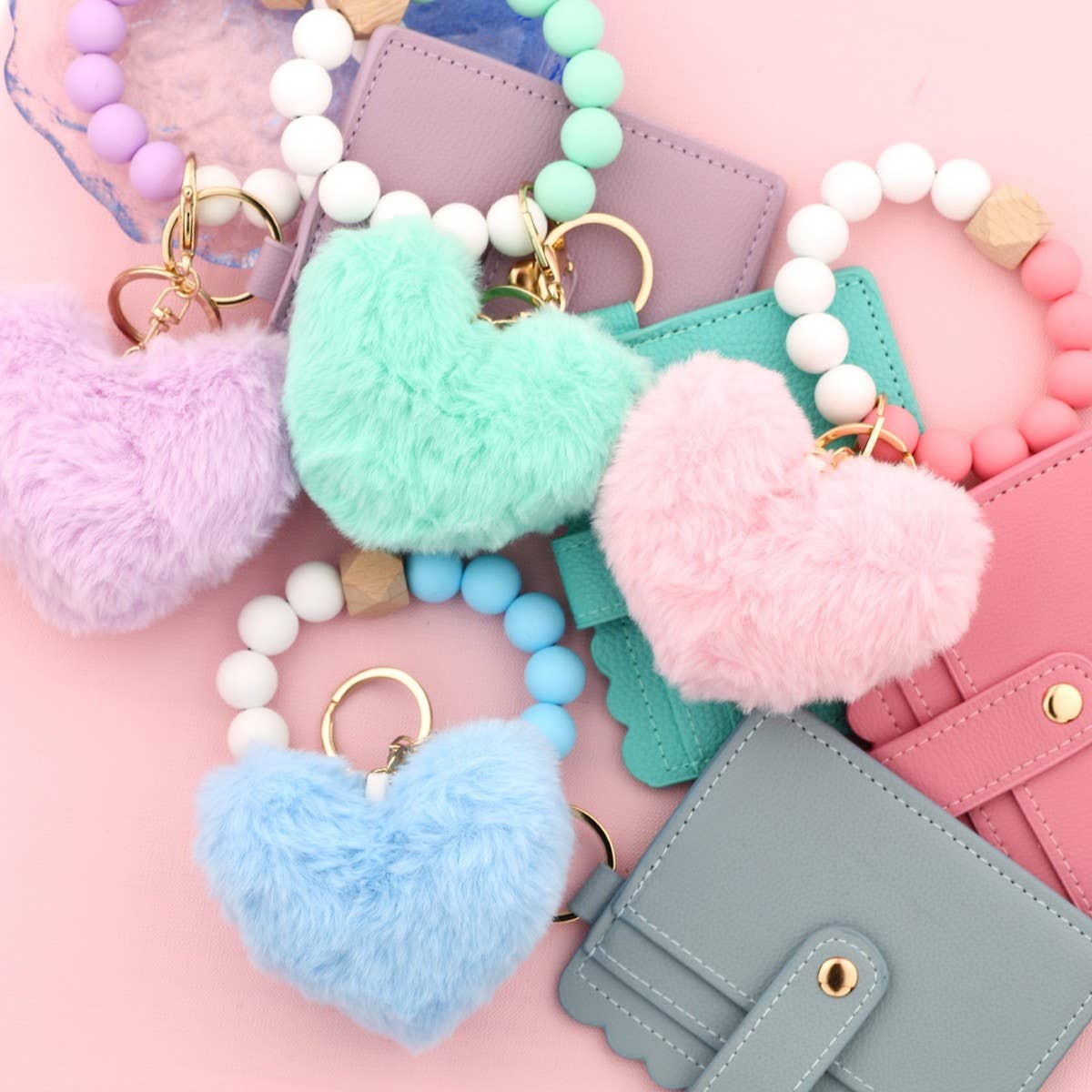 Heart Fur Ball Keychain Wallet with Bead Bracelet_CUAB00448