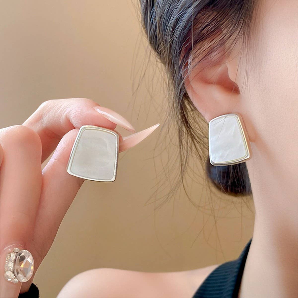 TRAPEZOID TRENDY SIMPLE LUXURY EARRINGS