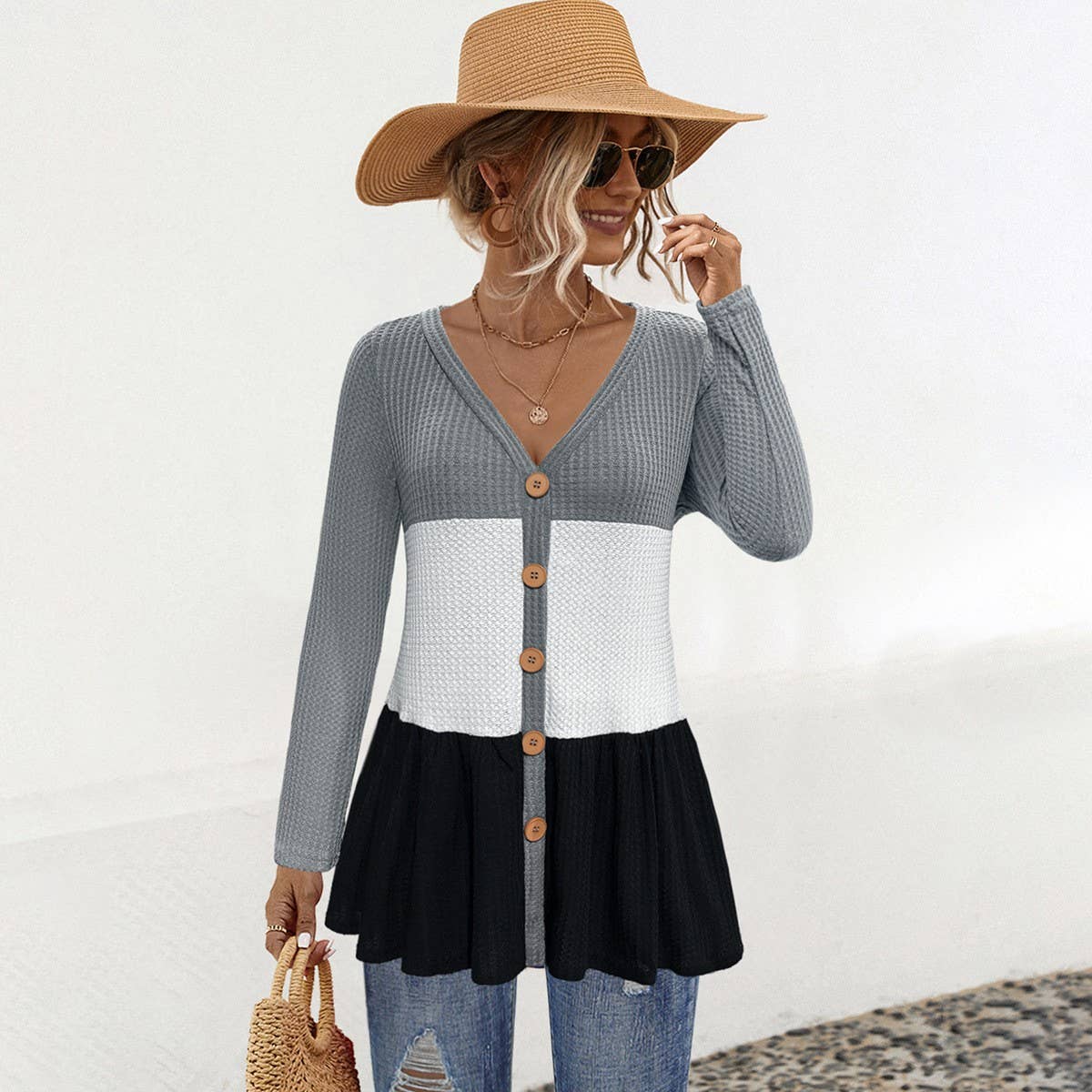 V-neck patchwork color button-knit top