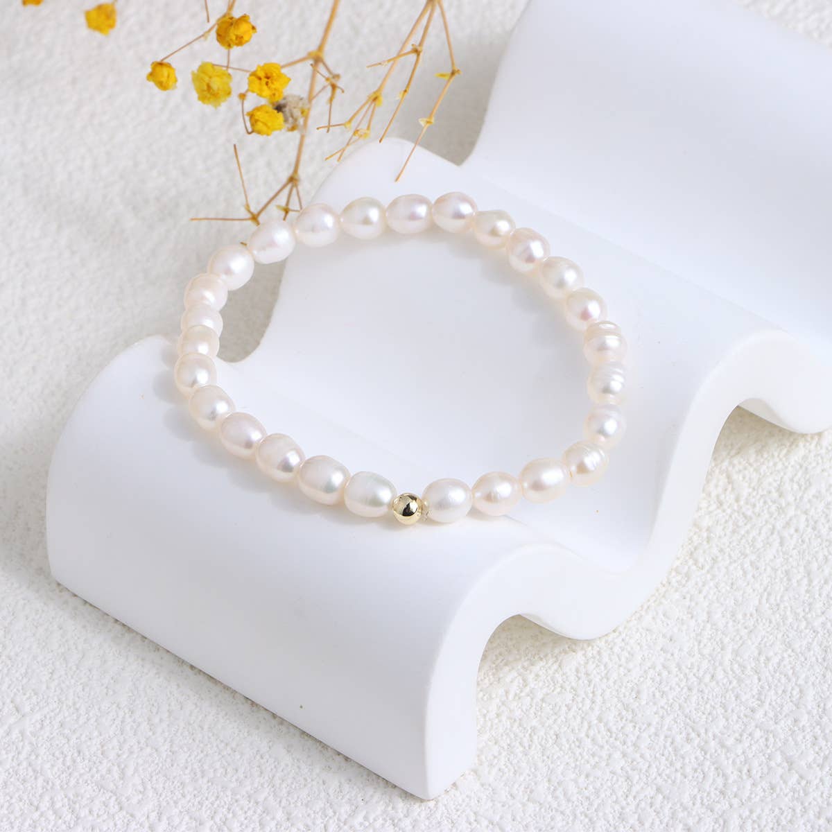 Baroque freshwater pearl bracelet