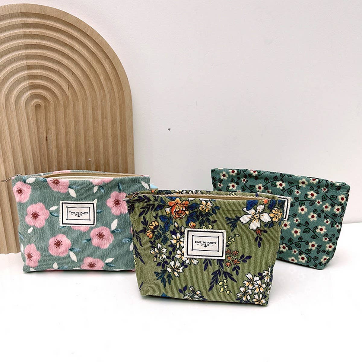 CORDUROY FLOWER PATTERN ZIPPER MAKEUP BAG_CWAB1219