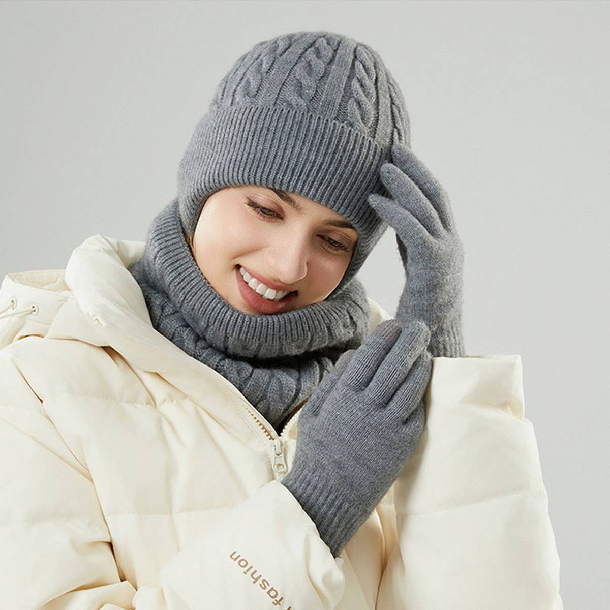 WINTER OUTDOOR VELVET SCARF WARM THREE-PIECE SUIT