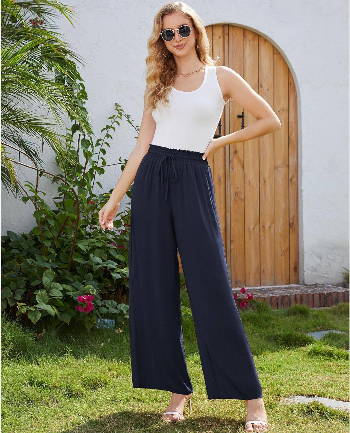 Loose high-waisted and wide-leg trousers