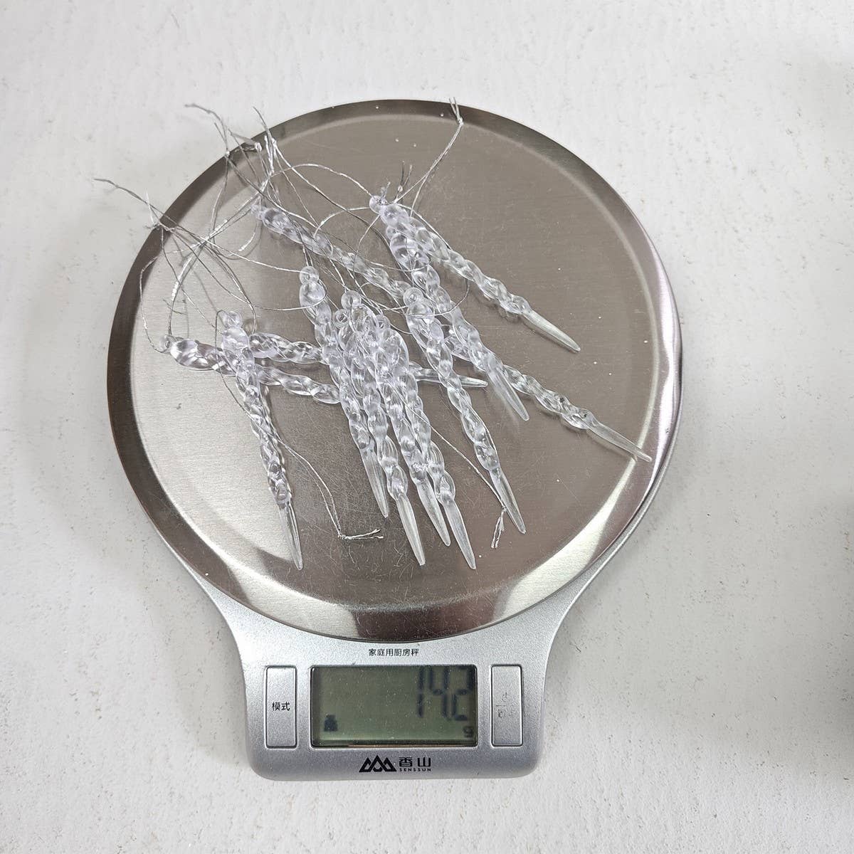 CWMM10183_ ACRYLIC ICICLE HANGING ORNAMENTS FOR XMAS TREE