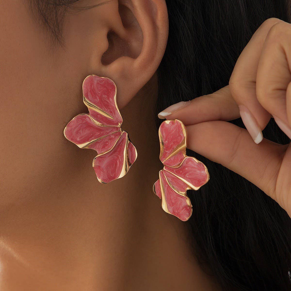 SWEET GRADIENT OIL DROP FLOWER ALLOY EARRINGS