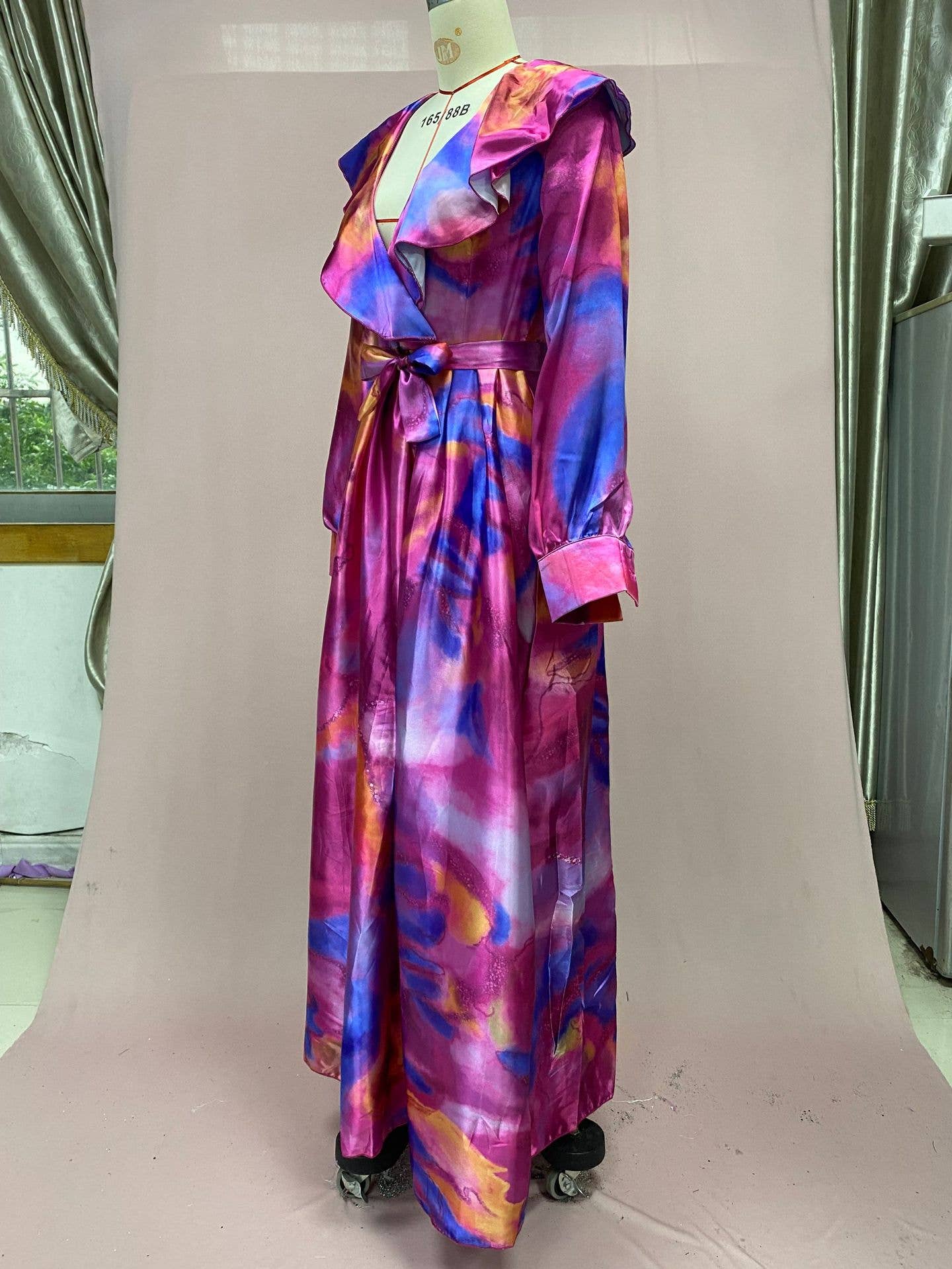 PRINT DRESS WITH BELT SWING MESH