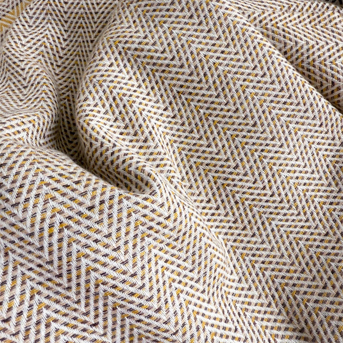 Classic Checkered Shawl Scarf with Soft Tassels