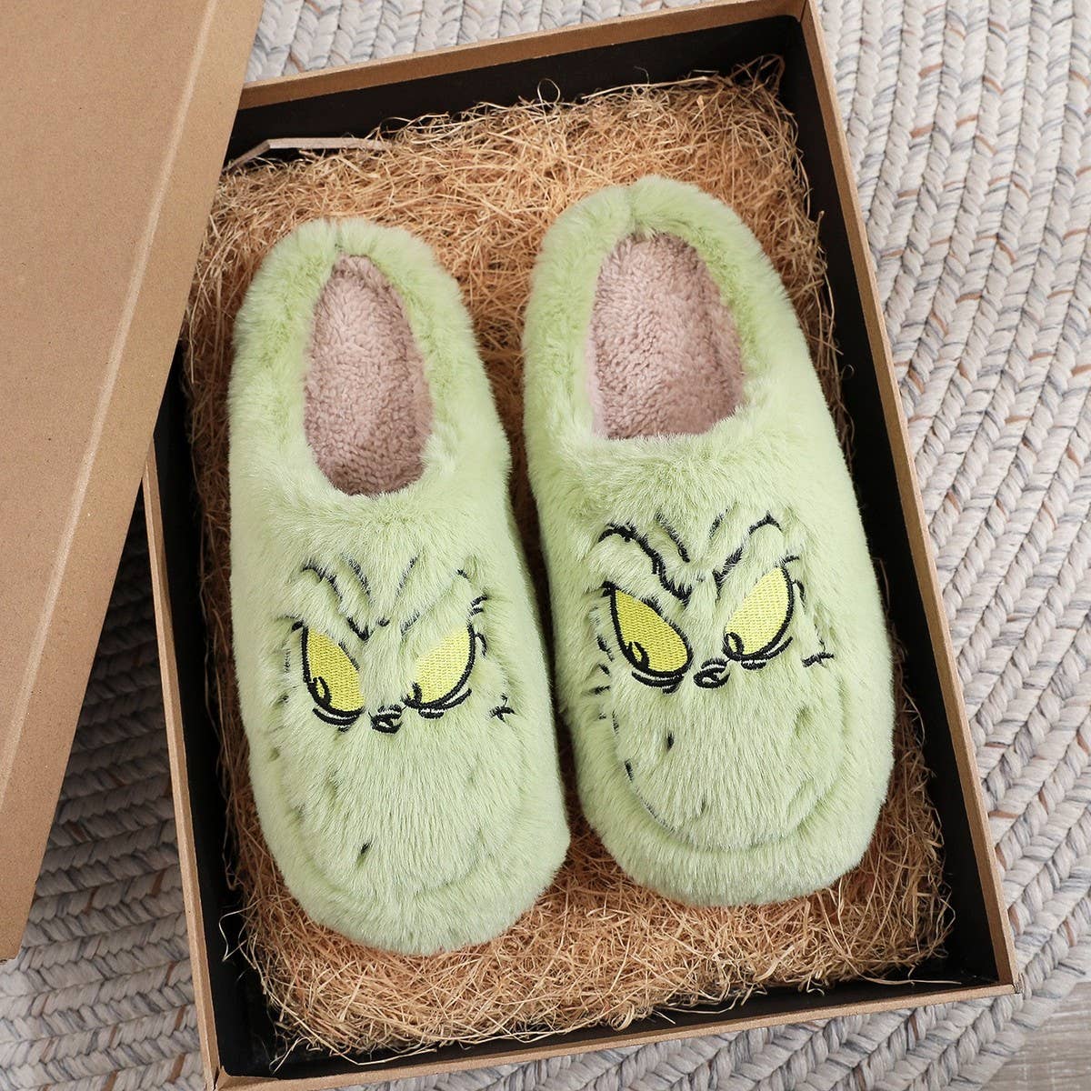 CHRISTMAS GREEN MONSTER GRINCH COTTON SLIPPERS