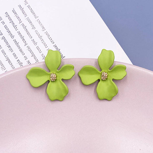 S925 Silver needle avocado colored stud earrings