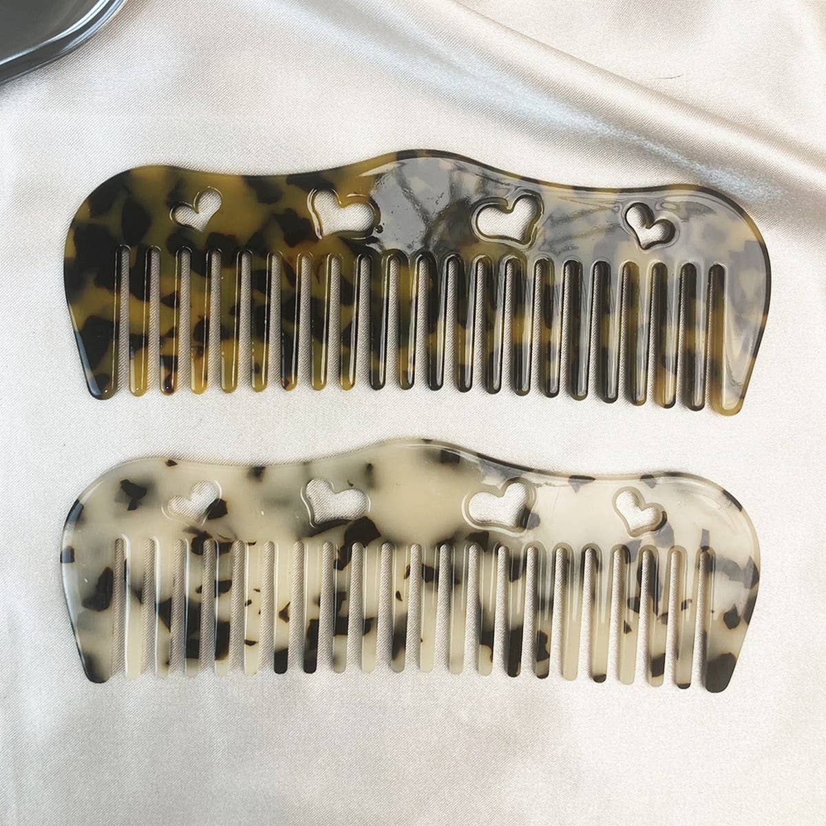 Heart-Shaped Acetate Anti-Static Hair Comb