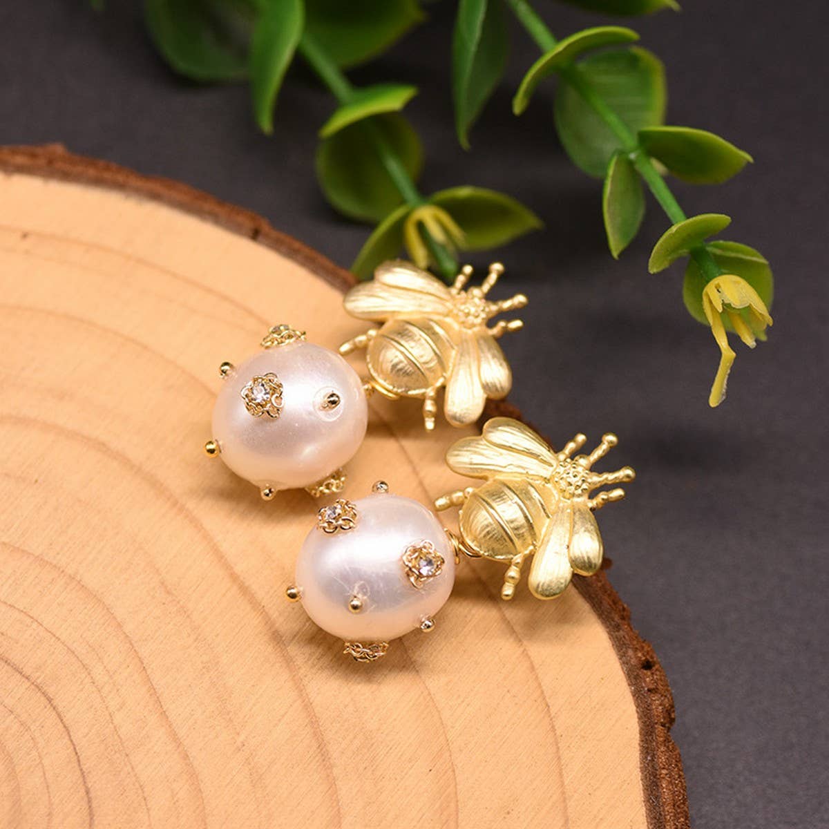 PREMIUM VINTAGE NATURAL FRESHWATER PEARL EARRINGS_CWAJE3769