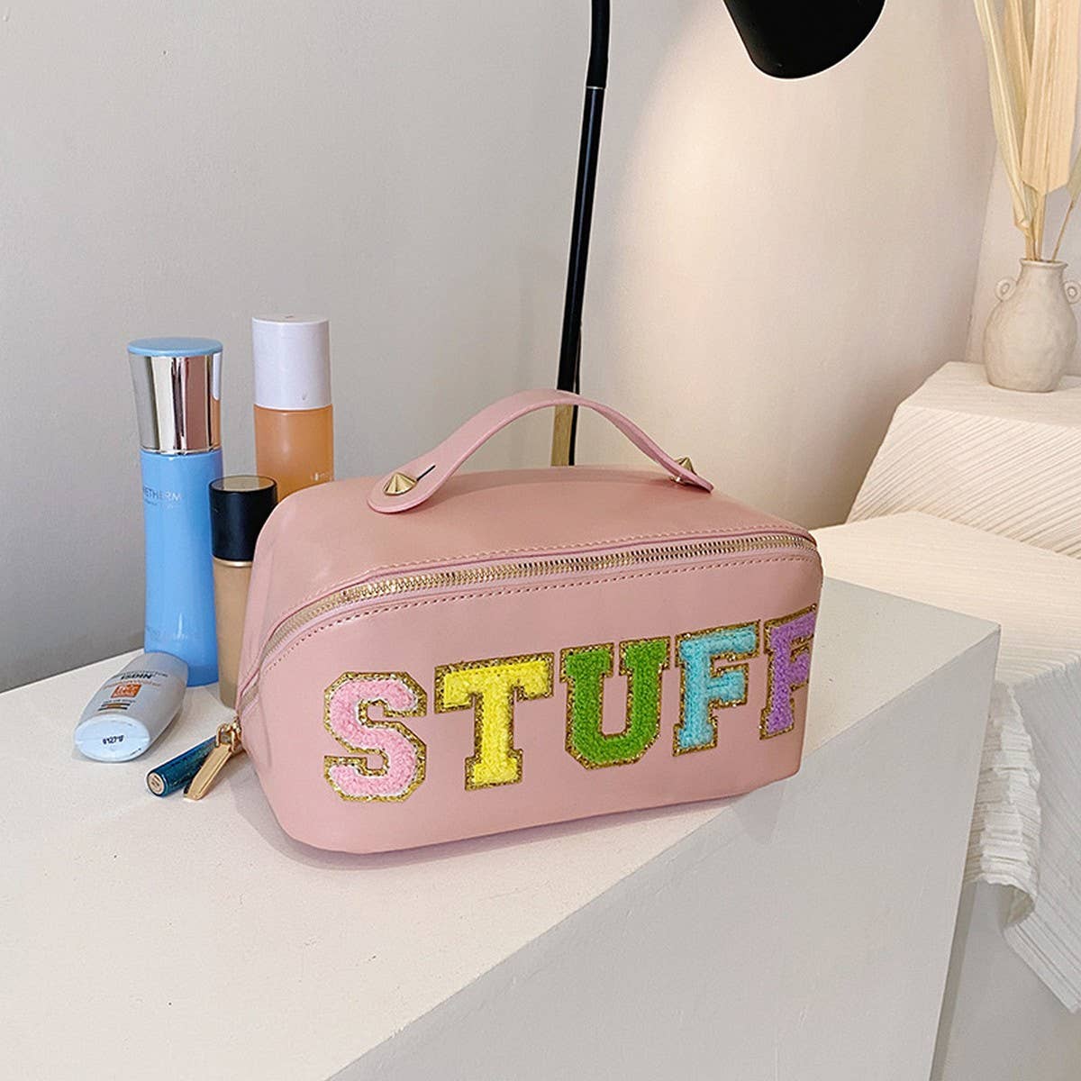 NEW FASHION CREATIVE LETTER FLAT PU COSMETIC BAG_CWAB4449
