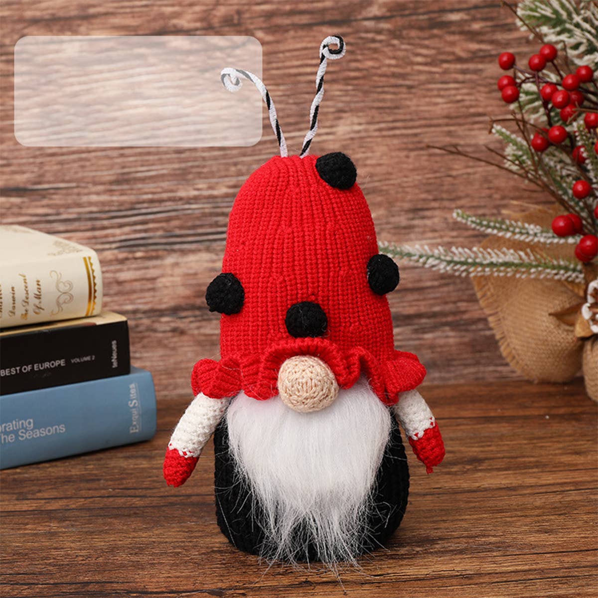 CWMM9480_BEE FESTIVAL RUDOLPH FACELESS DOLL ORNAMENT
