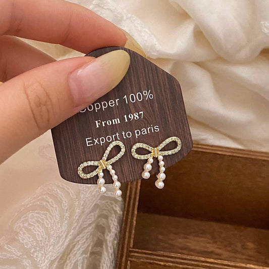 TRENDY RETRO BOWKNOT DIAMOND PEARL EARRINGS