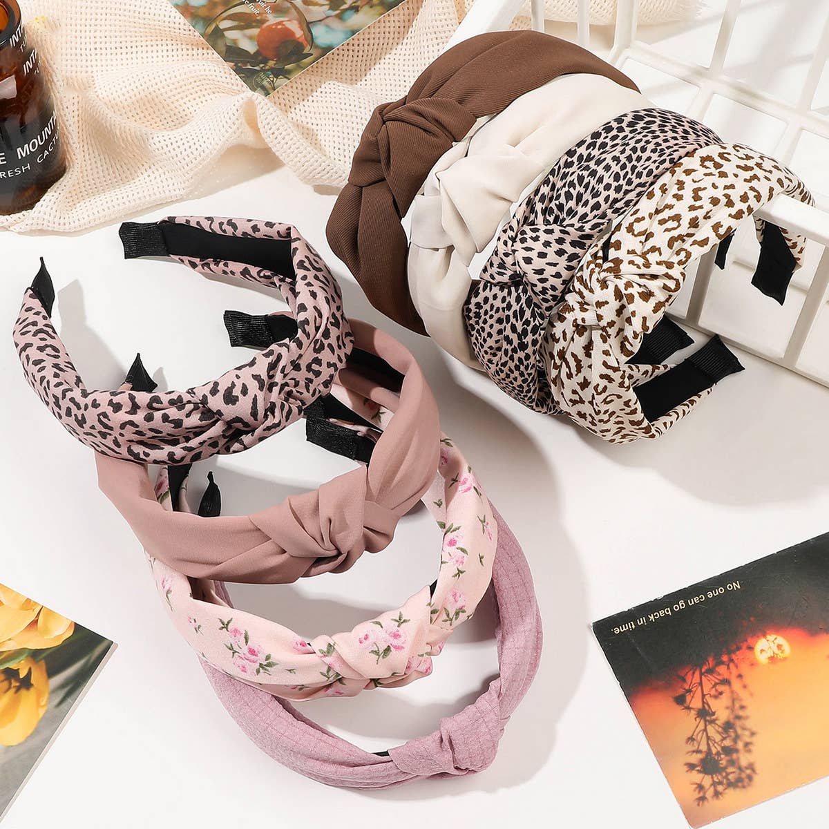 LEOPARD PRINT KNOTTED HEADBAND_CWAHA1644