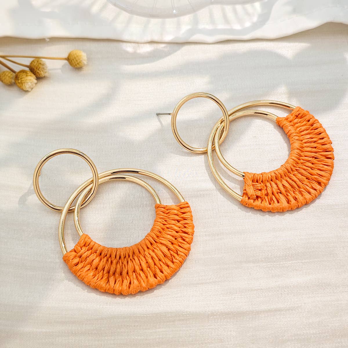 Retro geometric circular perforated earrings