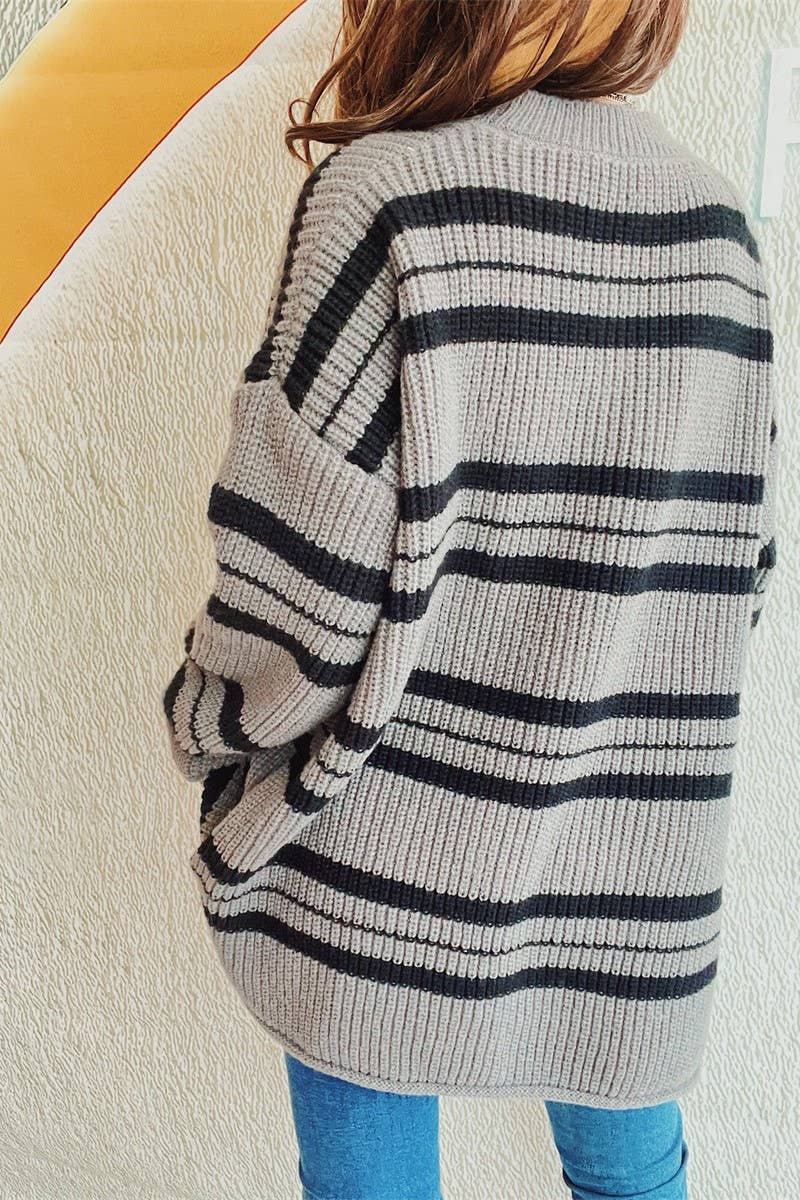 Thick pin stripe color contrast round neck pullover