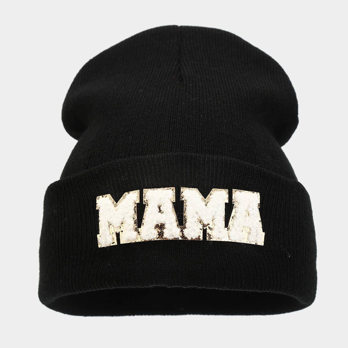 MAMA KNITTED HAT WITH EMBROIDERED LETTERS ON TOWEL_CWAH2080