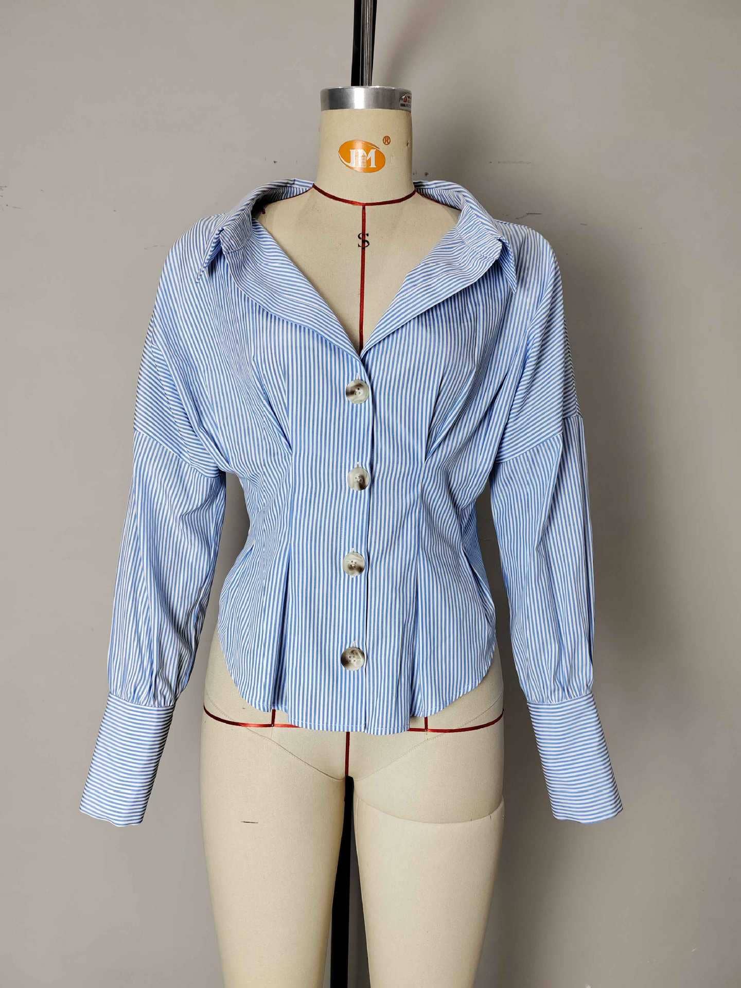 Lapel puffed sleeve pleated and cinched shirt