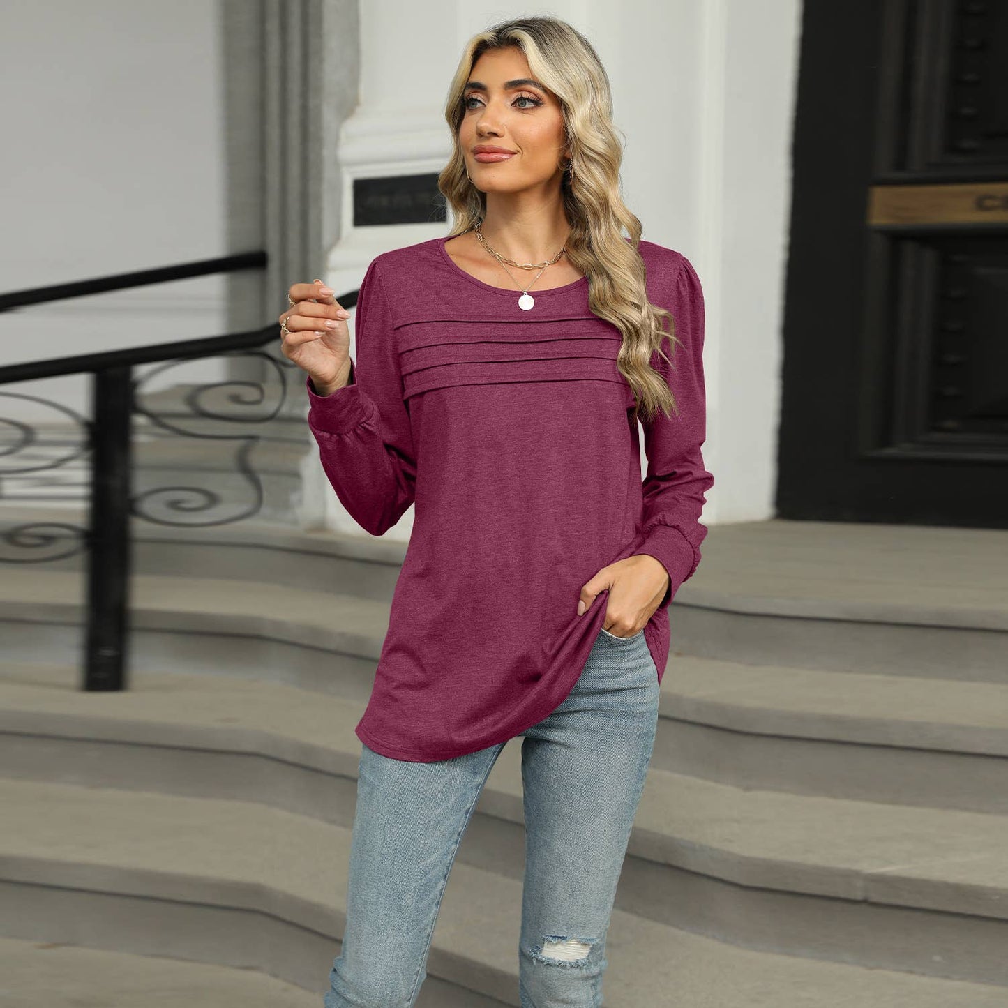 SOLID COLOR U-NECK PLEATED LONG SLEEVE TOP