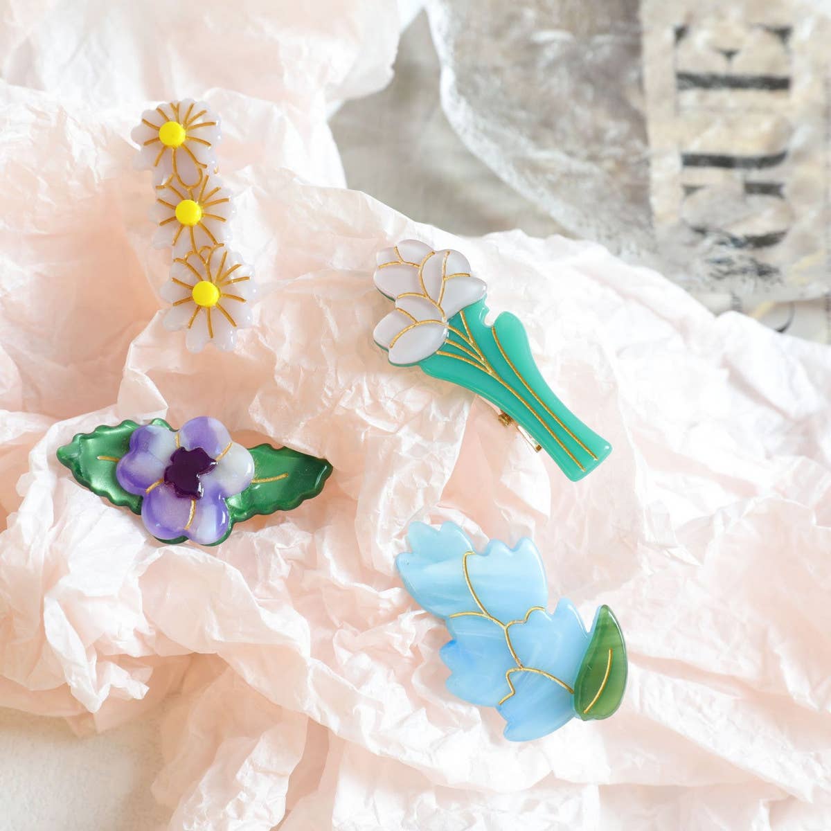 CWAHA4510_SMALL FRESH TULIP DAISY FOREST HAIR CLIP