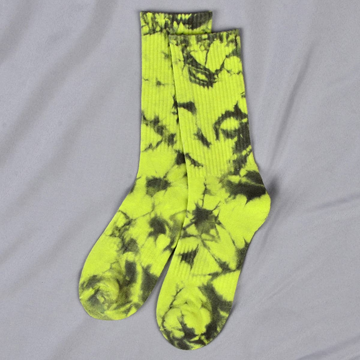 TIE-DYED STREET SKATEBOARD SOCKS