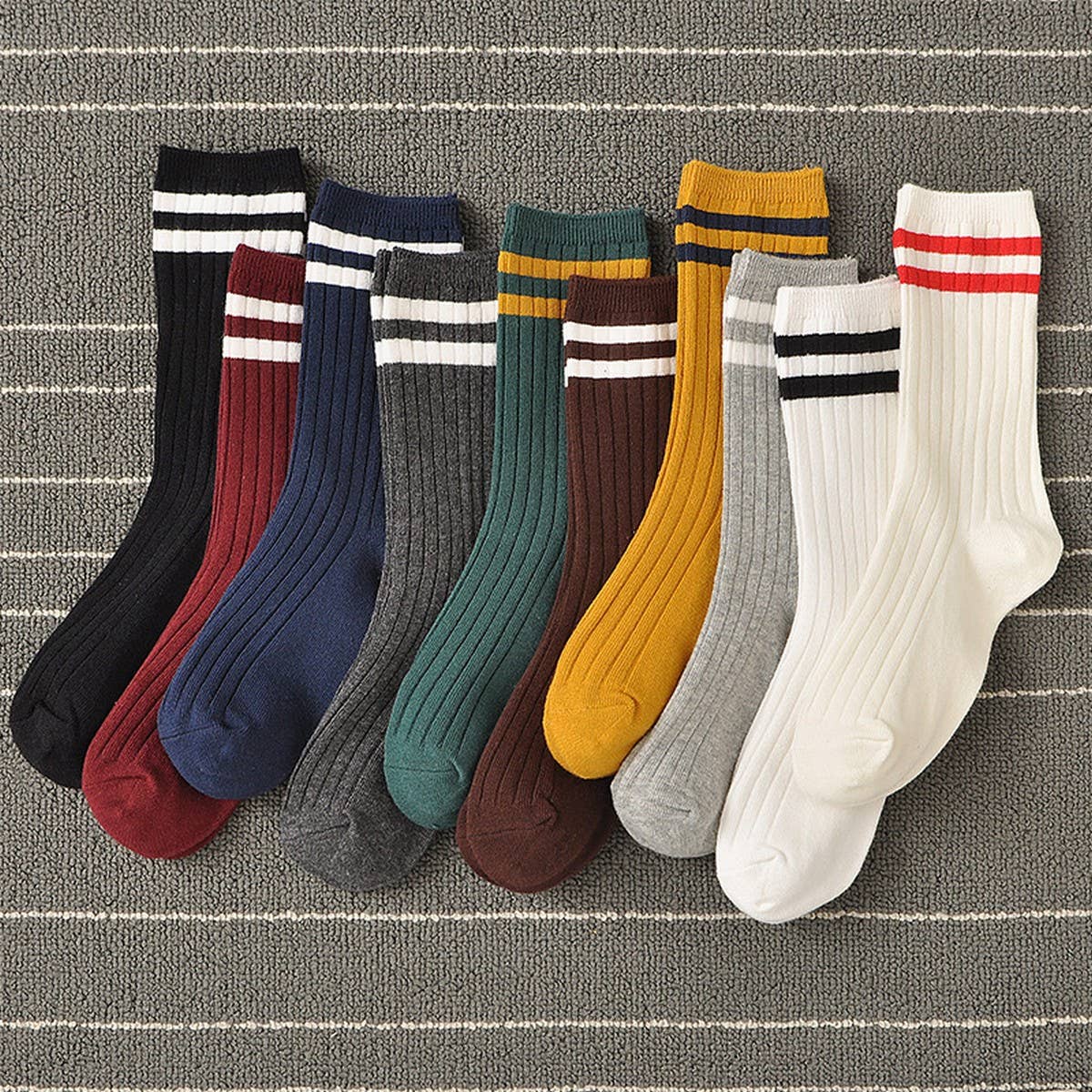 WO-STRIPED PREPPY MID-LENGTH SOCKS