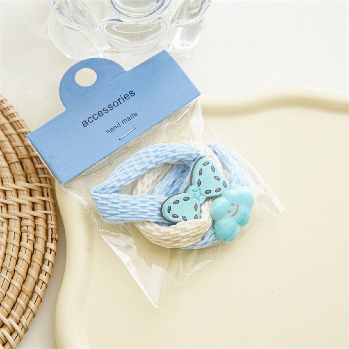 3-PACK OF GRADIENT COLOR HAIR TIES_CWAHA1132