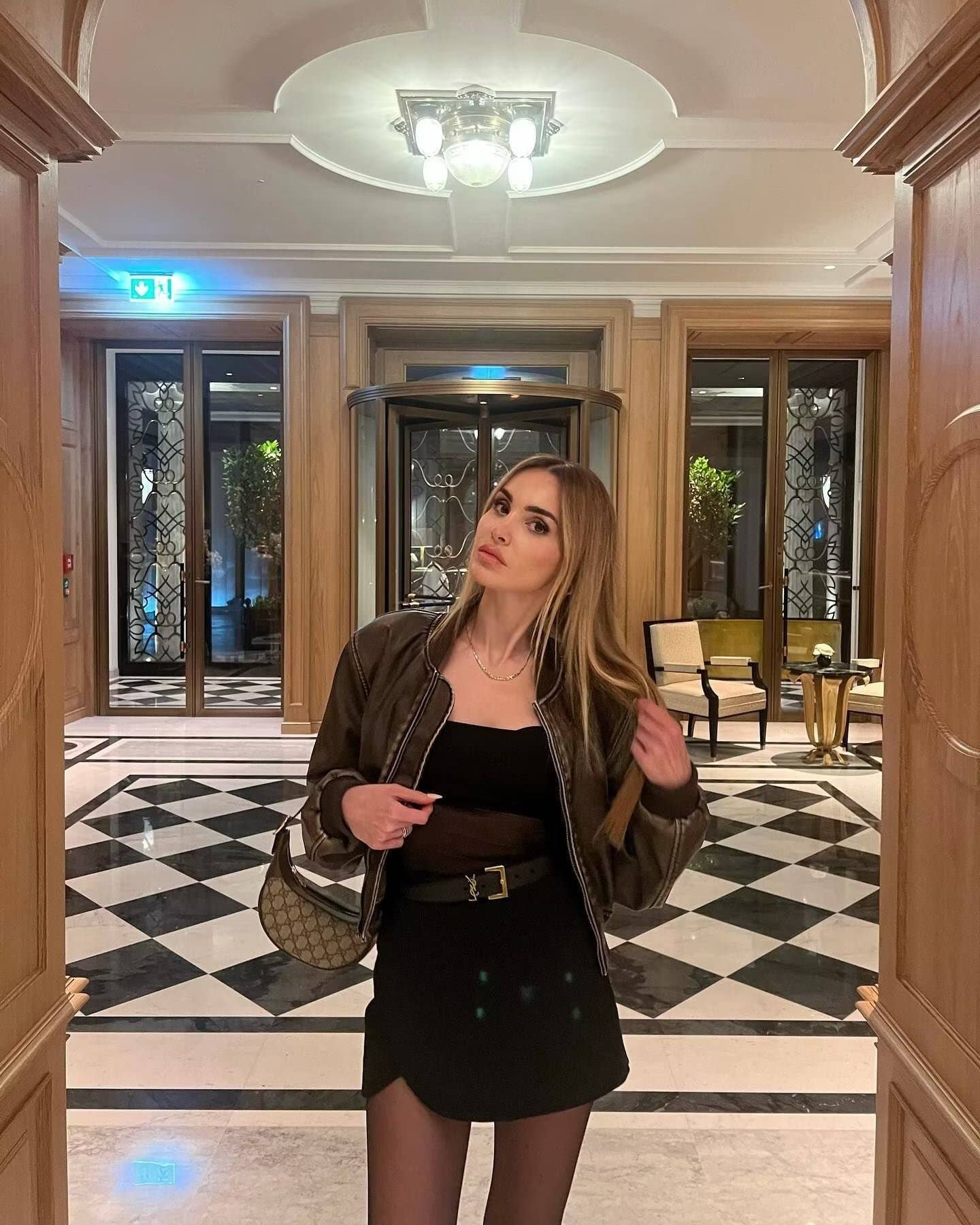 Stand-up collar motorcycle pilot leather jacket