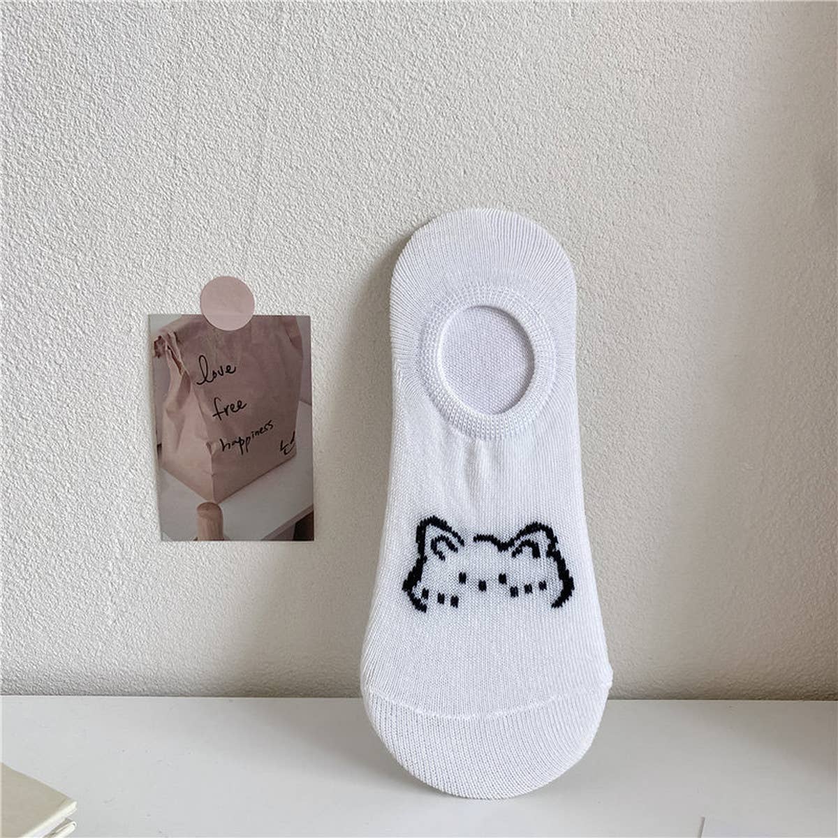 WOMEN THIN SILICONE NON-FALLING SOCKS