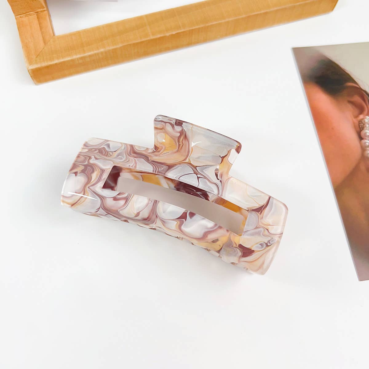 Simple geometric grab acrylic hair clip