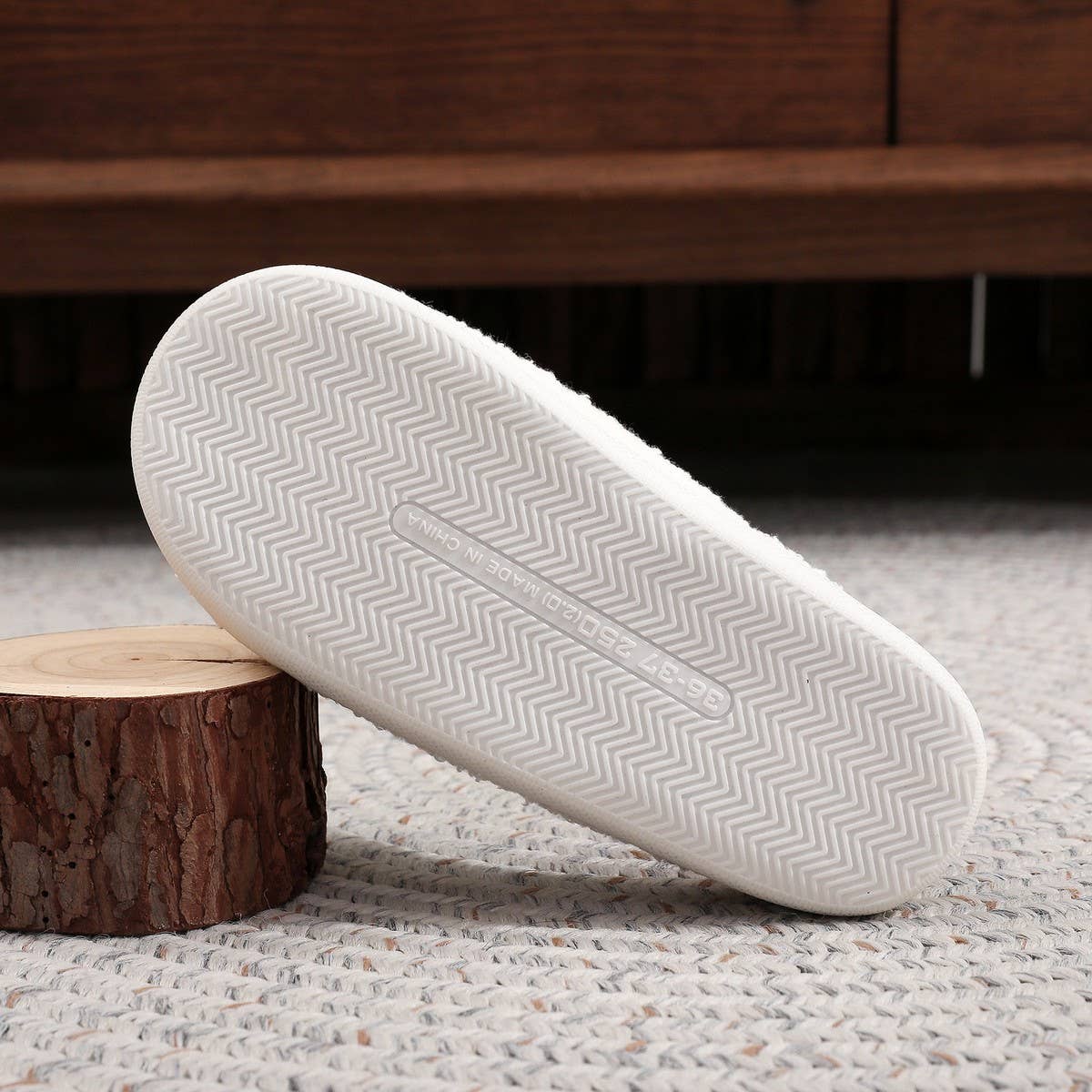 Halloween Skull Embroidered Plush Slippers_CWSHF00221