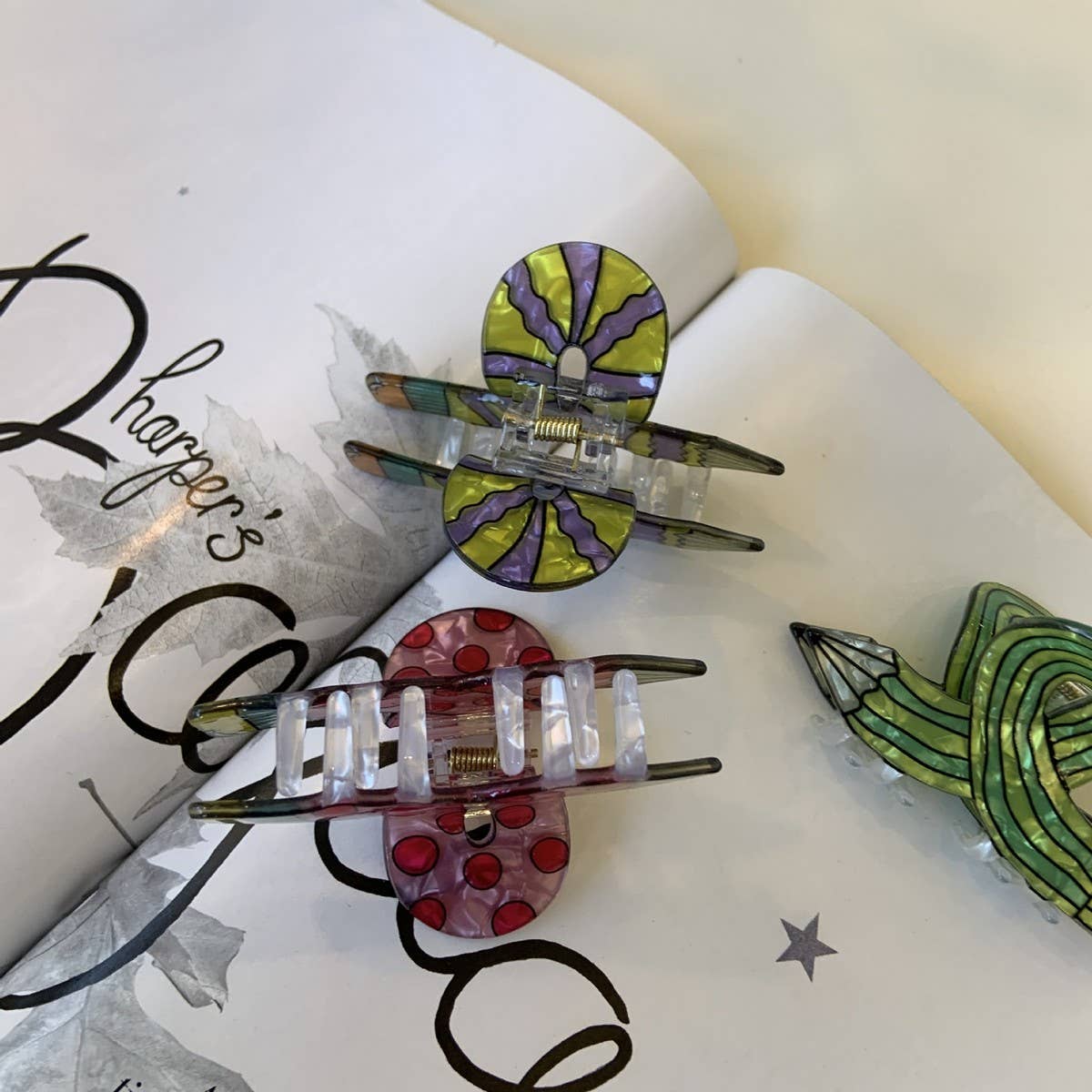 Acrylic Pencil Hair Claw,Candy Color Cartoon Clip_CWASC1586