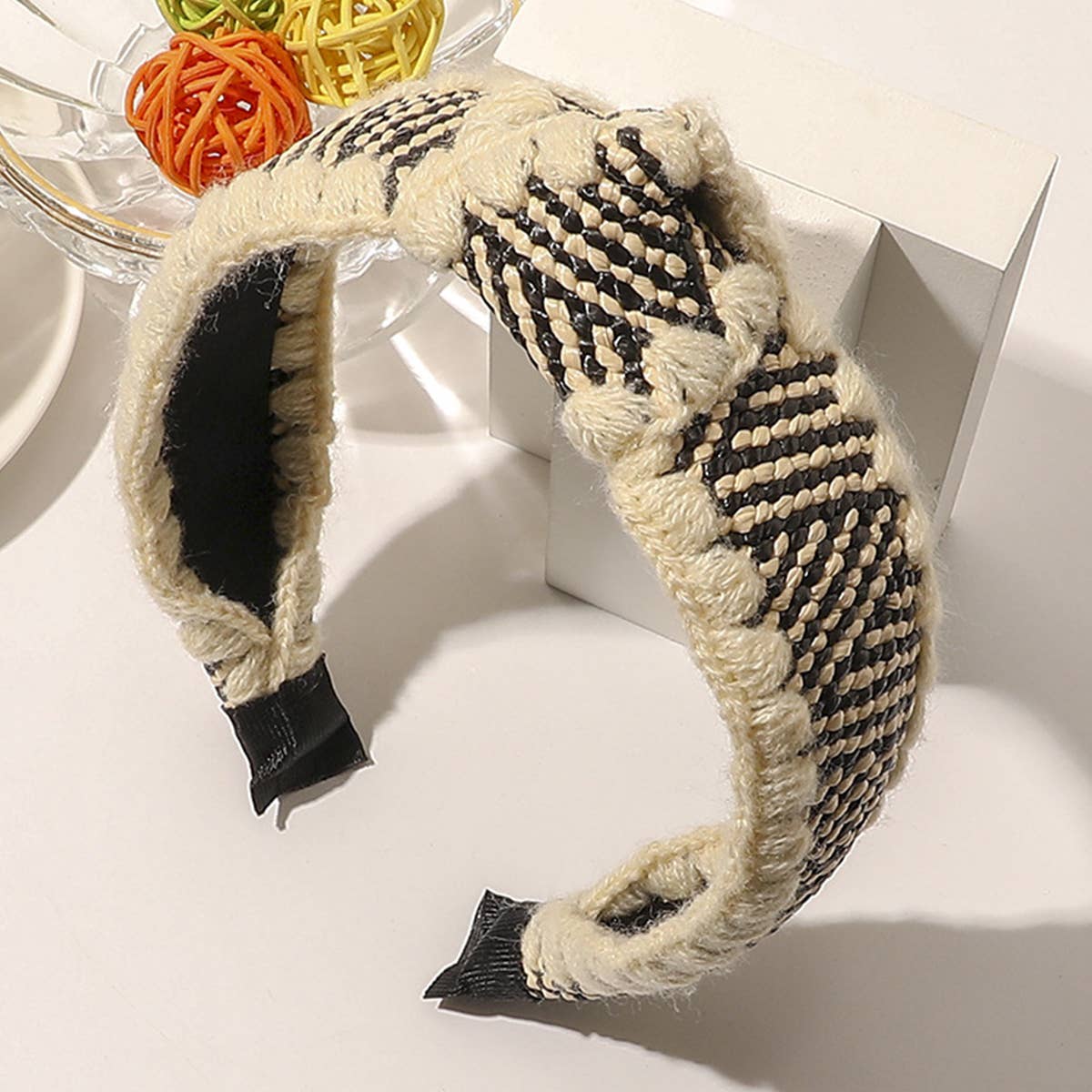 FASHION  WOVEN DECORATIVE HAIR HOOP_CWAHA0228